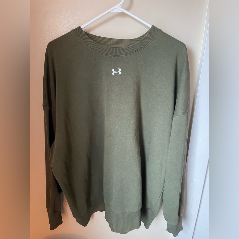 Under Armour Rival Fleece. Army green. Large